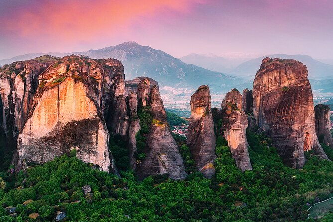 meteora-rocks-and-experiences-all-around-2days