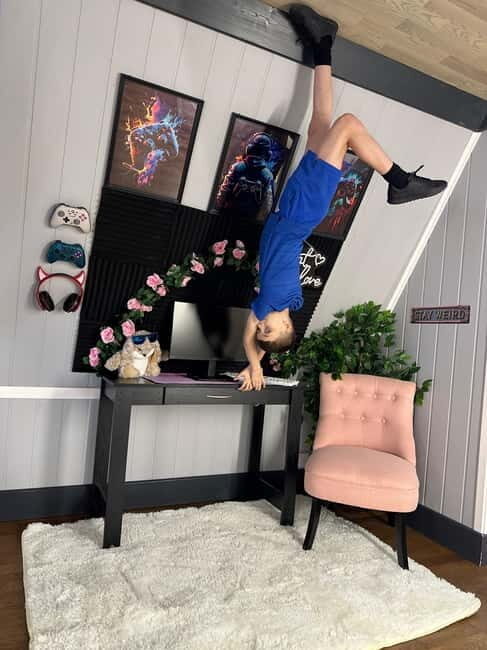 Metrocentre: Upside Down House Entry Ticket - What Is the Upside Down House at Metrocentre?