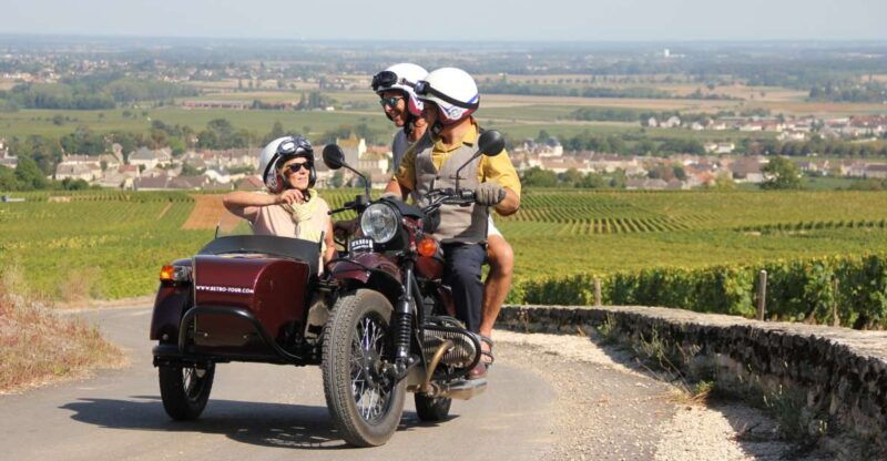 meursault-tour-of-the-vineyards-on-motorbike-with-sidecar