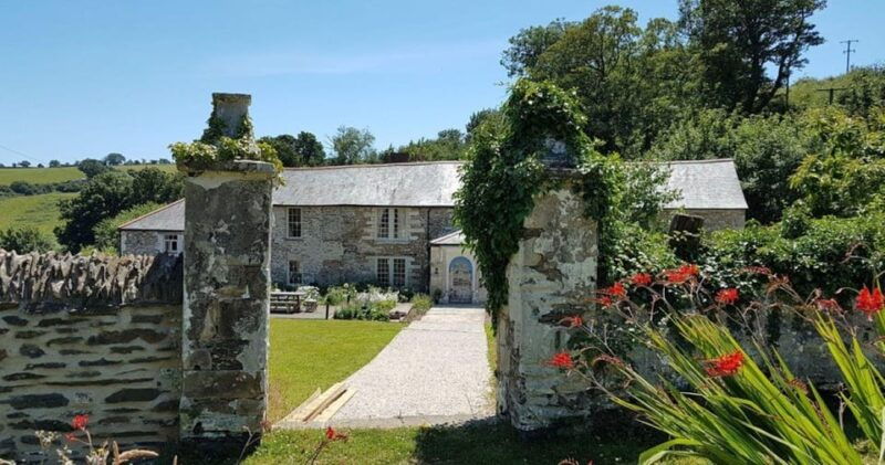 mevagissey-coast-and-country-guided-walk