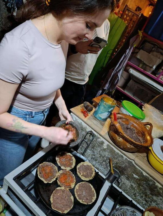 mexican-snacks-class-sopes-quesadillas-direct-to-your-stay