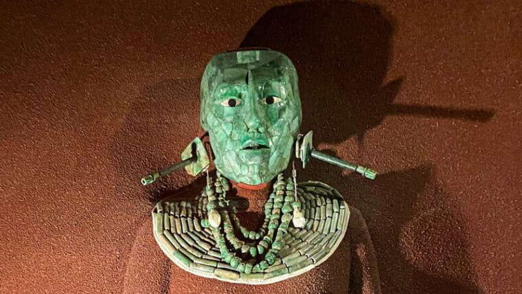 mexico-city-anthropology-museum-guided-visit