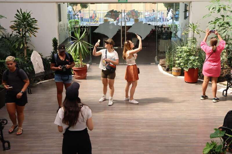 mexico-city-city-highlights-cable-car-ride-w-taco-tour