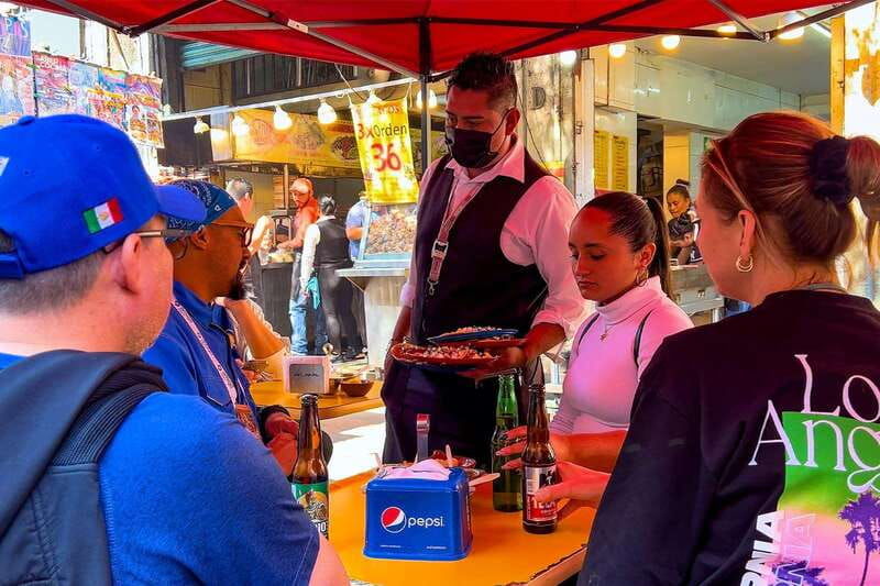 mexico-city-exotic-food-tasting-tour-local-markets-2