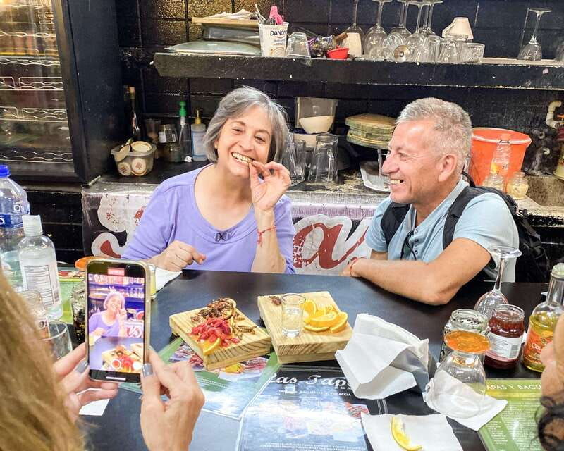 mexico-city-exotic-food-tasting-tour-local-markets-2