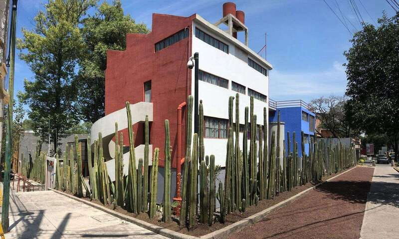 mexico-city-frida-kahlo-diego-rivera-studio-house-tour