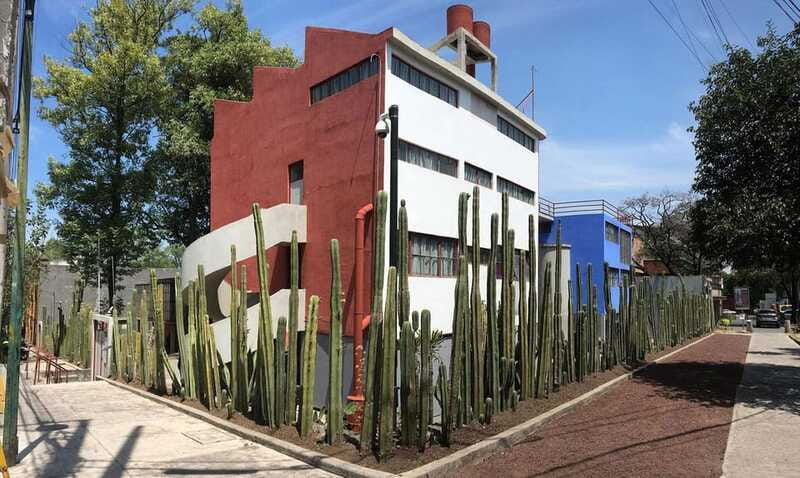 mexico-city-frida-kahlo-diego-rivera-studio-house-tour