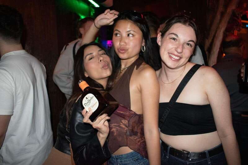 mexico-city-guided-pub-crawl-with-party-games