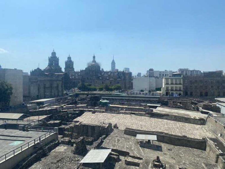 mexico-city-historical-walking-tour-of-tenochtitlan