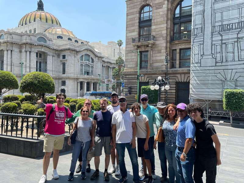 mexico-city-history-architecture-muralism-walking-tour