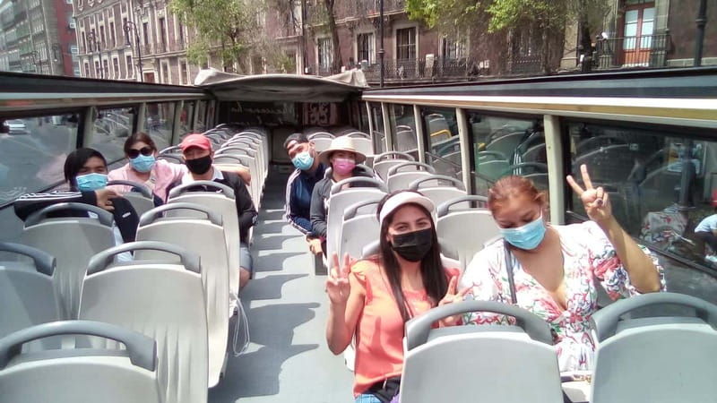 mexico-city-hop-on-hop-off-bus-city-tour