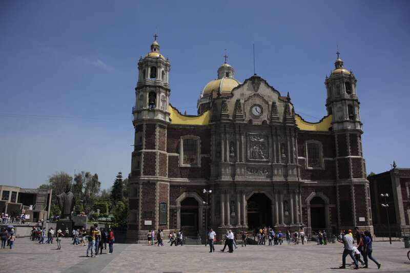 mexico-city-hop-on-hop-off-bus-city-tour