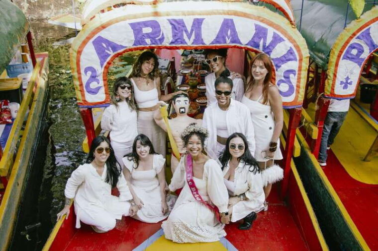 mexico-city-mezcal-tequila-traditions-gondola-ride