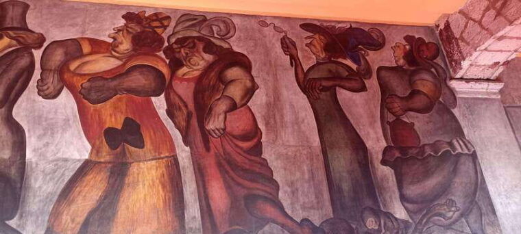 mexico-city-murals-at-the-museum-of-san-ildefonso
