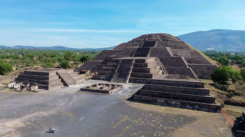 mexico-city-teotihuacan-pyramids-basilica-of-guadalupe