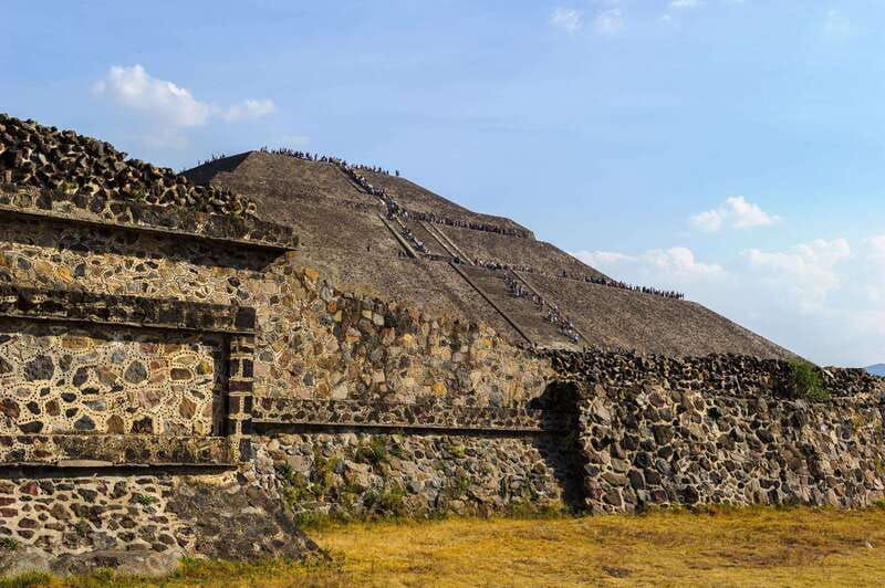 mexico-city-teotihuacan-pyramids-basilica-of-guadalupe