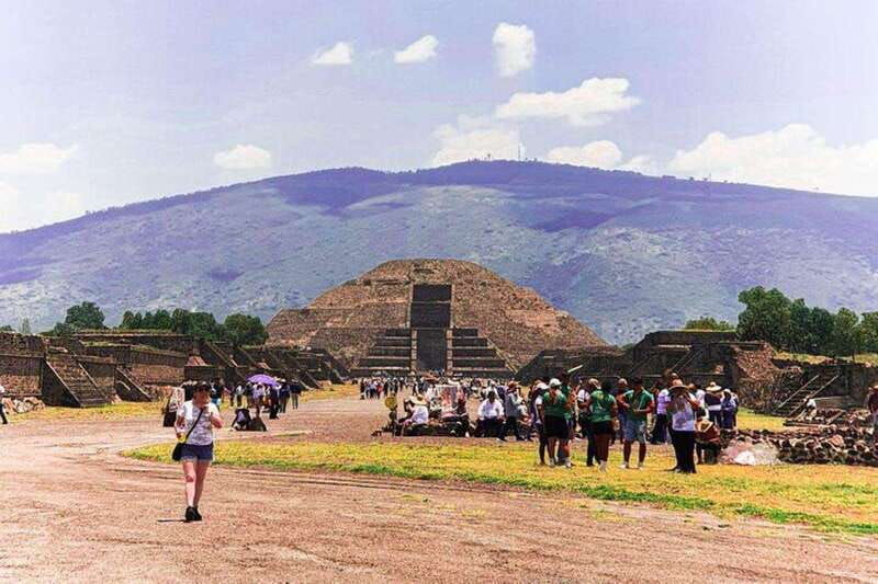 mexico-city-teotihuacan-pyramids-tour-2