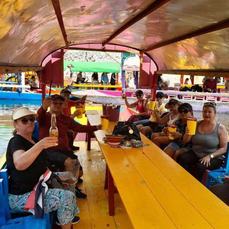 mexico-city-tour-to-xochimilco