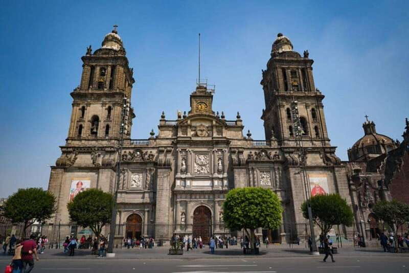 mexico-city-tour-walk-the-iconic-historic-center