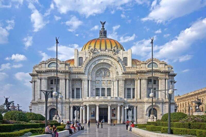 mexico-city-tour-walk-the-iconic-historic-center