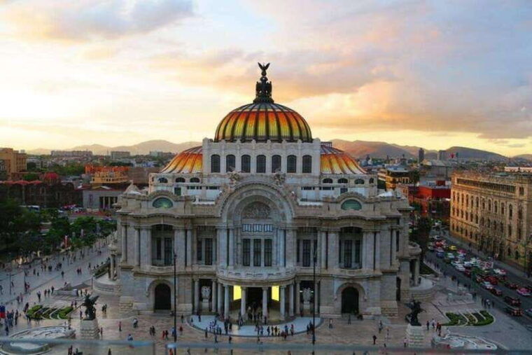 mexico-city-tour-with-anthropology-museum