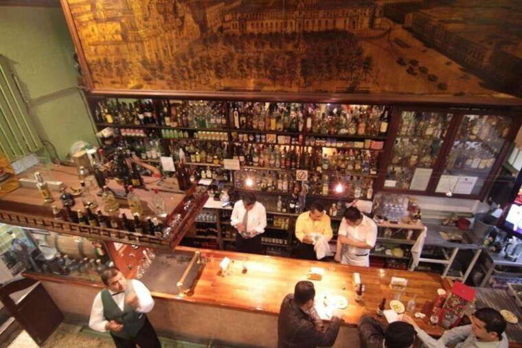 mexico-city-traditional-mexican-bars-of-the-historic-center