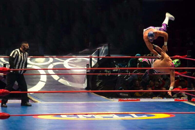 mexico-city-turiluchas-amazing-wrestling-show