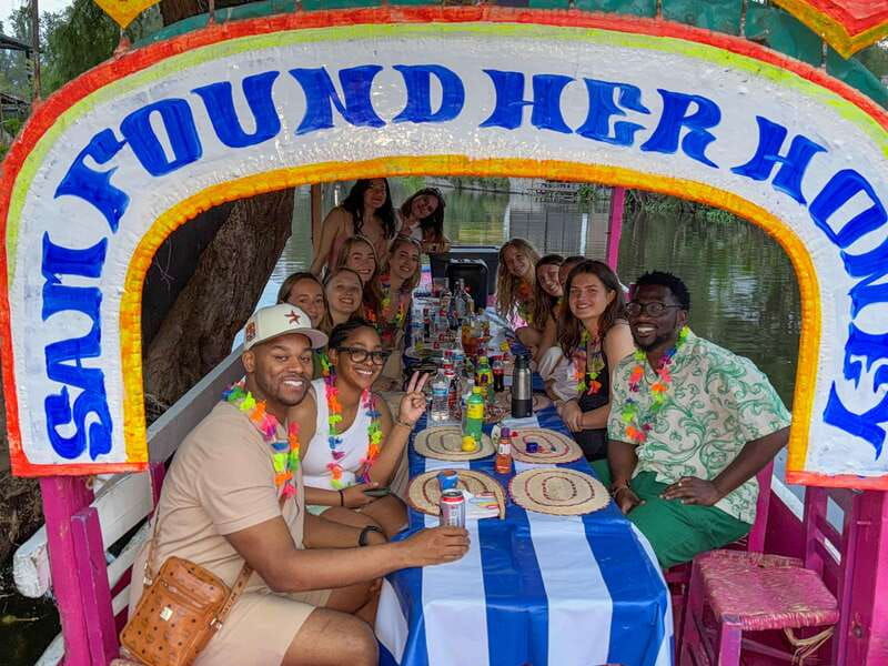 mexico-city-xochimilco-boat-party-with-unlimited-drinks