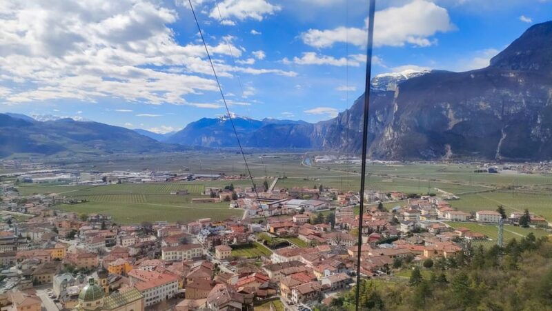 mezzocorona-scenic-vineyard-visit-on-mount-tasting-3-wines