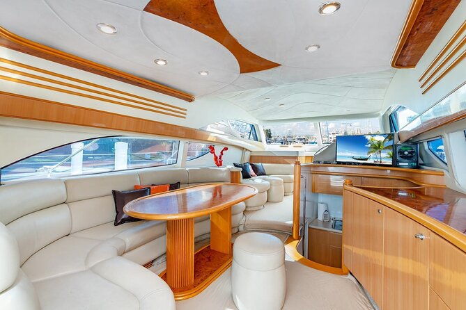 miami-2-hours-private-yacht-tour-for-13-ppl-on-a-50-ft-yacht