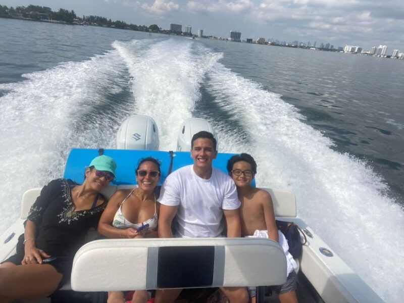 miami-4-hour-island-hopping-boat-trip-with-water-toys