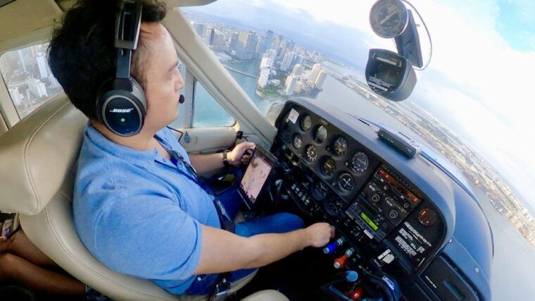 miami-50-minute-airplane-tour-beaches-islands-downtown