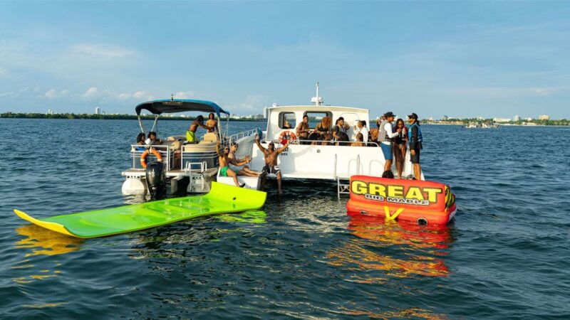 miami-adventure-cruise-with-jetski-tubing-and-drinks