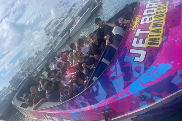 miami-adventure-cruise-with-jetski-tubing-and-drinks