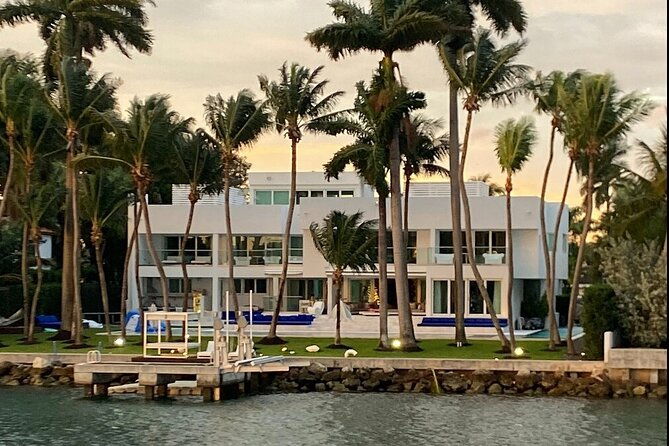 miami-and-bayside-90-min-cruise-of-celebrity-islands