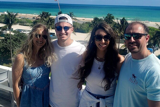 miami-art-deco-glamour-vice-secrets-with-tropical-cocktail