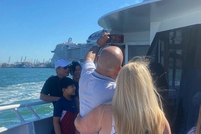 miami-bayfront-cruise-tour-biscayne-bay-millionaire-homes