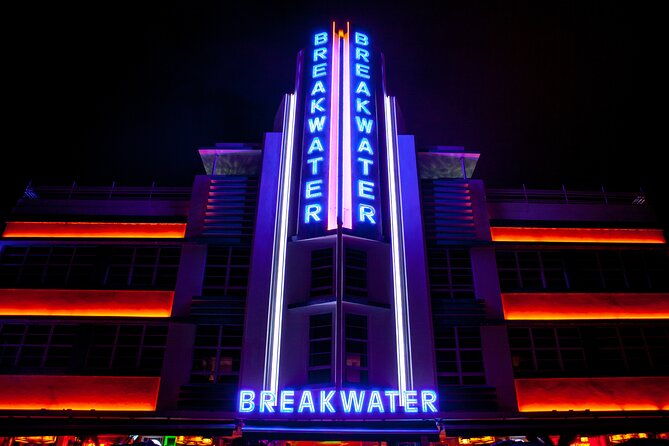 miami-beach-bar-tour-art-deco-neon-lights-by-local-historian