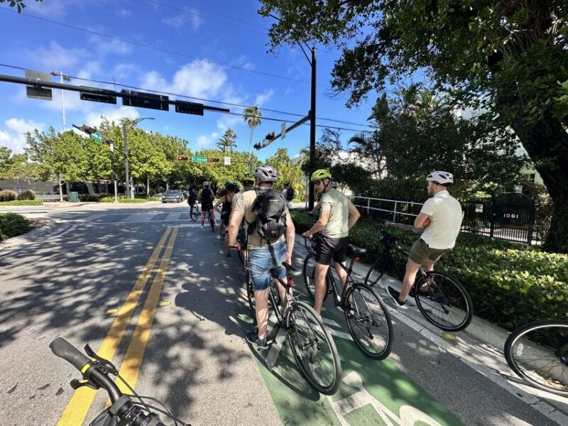 miami-beach-bike-or-ebike-rental-with-map