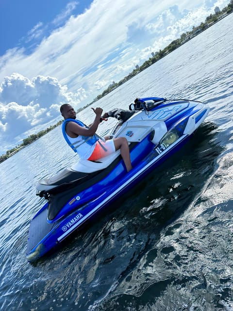 miami-beach-boat-ride-and-jet-ski-rental