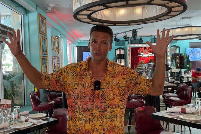 miami-beach-crime-scandals-walk-tour-with-crime-buff-private