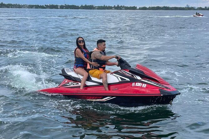 miami-beach-jet-ski-rental-with-free-jet-boat-ride