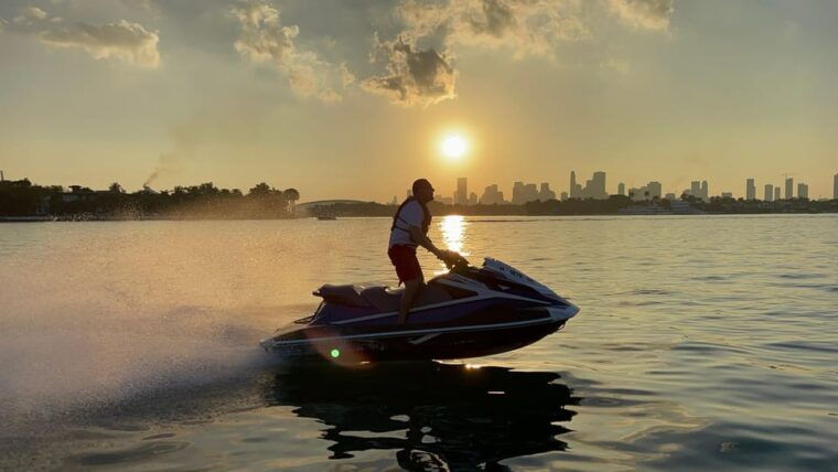 miami-beach-jet-ski-rentals-1-ski-for-1-person-60-min