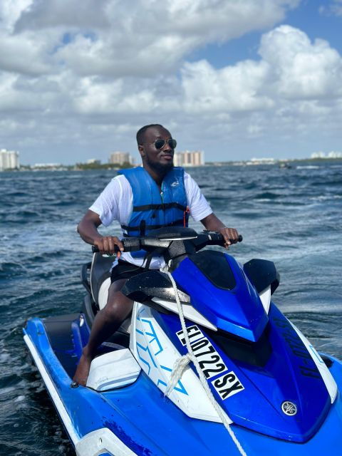 miami-beach-jetskis-free-boat-ride