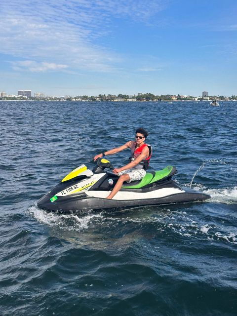 miami-beach-jetskis-free-boat-ride