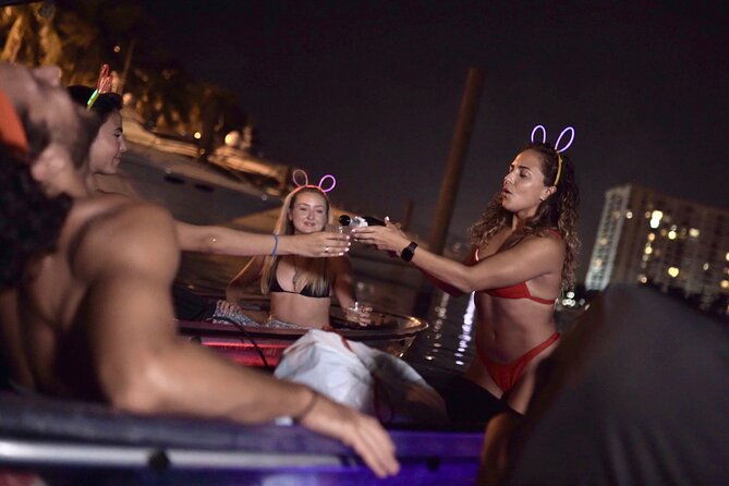 miami-beach-neon-nights-clear-kayak-tour-with-champagne-toast