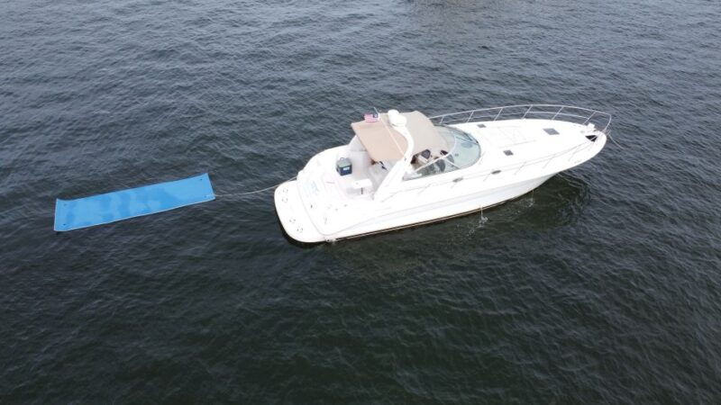 miami-beach-private-yacht-rental-with-captain-and-champagne