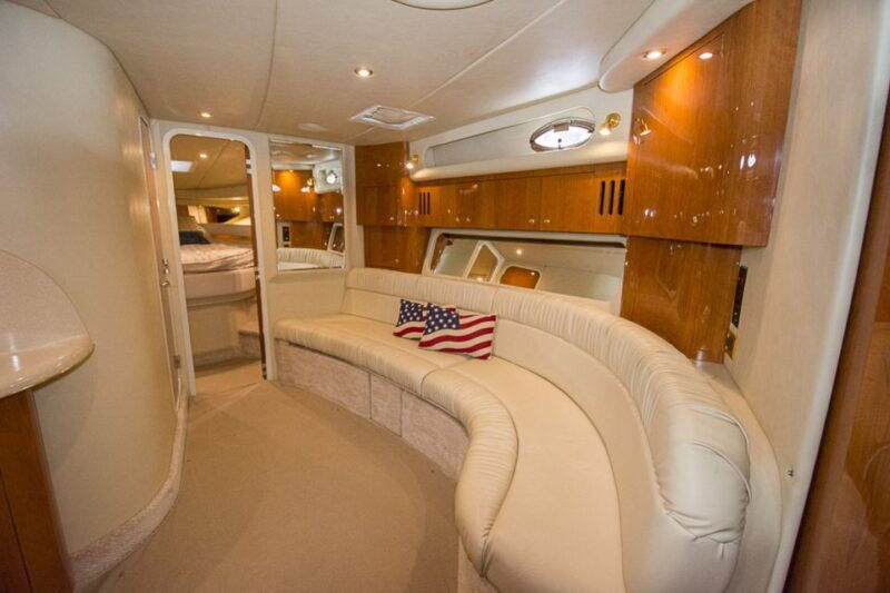 miami-beach-private-yacht-rental-with-captain-and-champagne