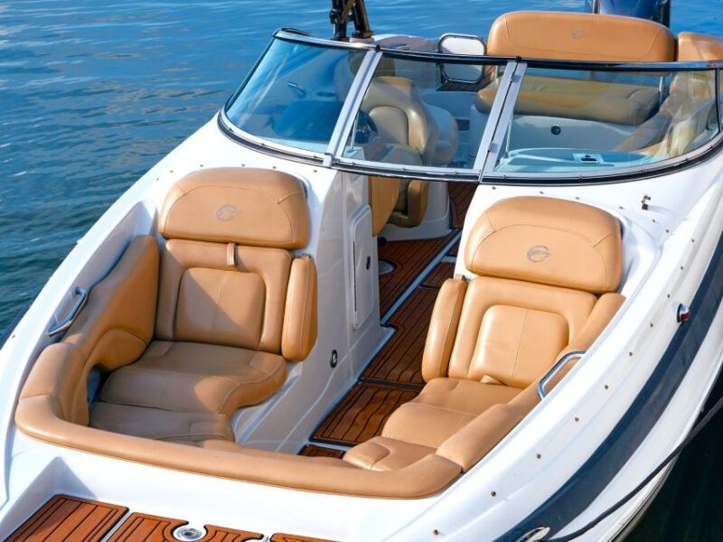 miami-beach-spectacular-sandbar-skyline-boat-tour