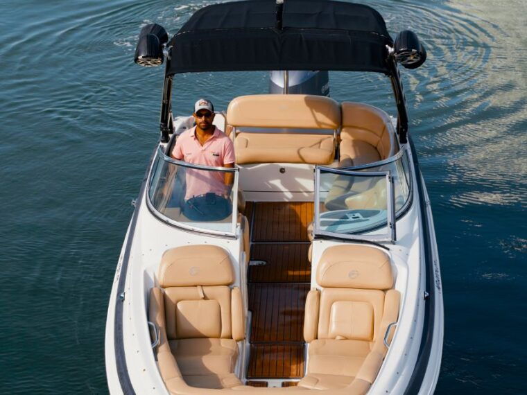 miami-beach-spectacular-sandbar-skyline-boat-tour